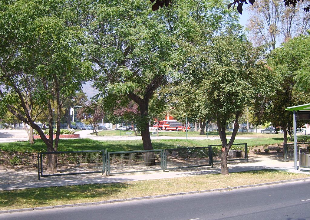 Plaza Carlos Ossandón