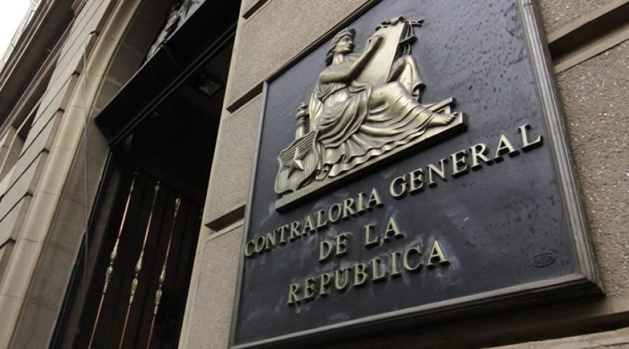 ¿Cómo funciona la Contraloría?
